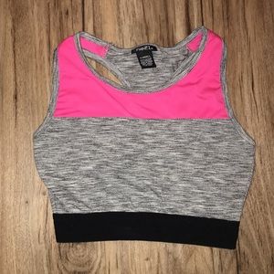 Rue 21 crop top